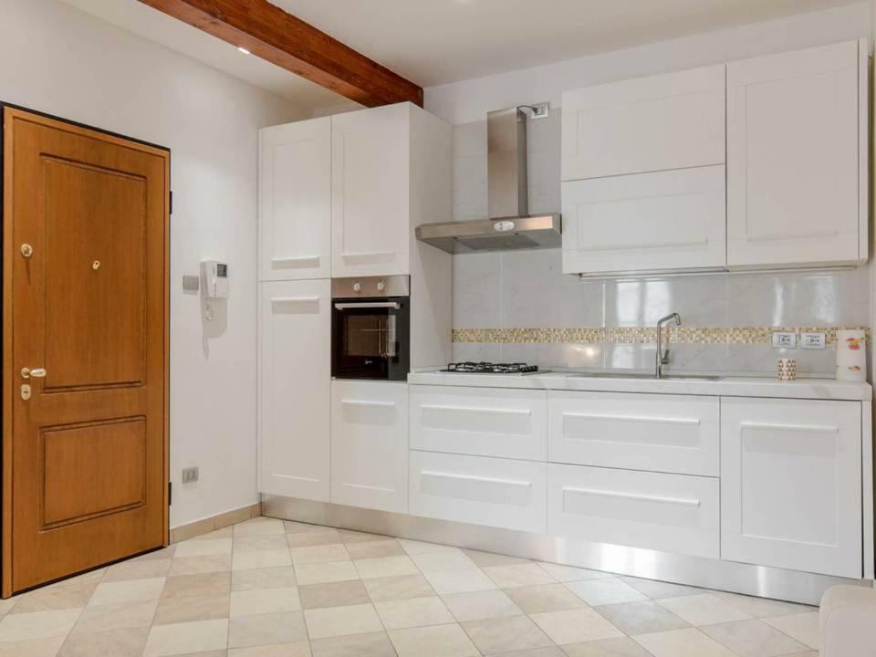 Palazzo Teatro Vecchio-Holiday Suites Salò Zewnętrze zdjęcie